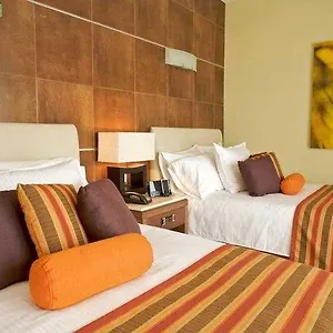 Krystal Urban & Club 3* Cancun