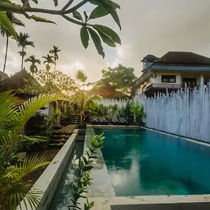 green-taman-ubud-by-prasi.hotelubudbali.com/